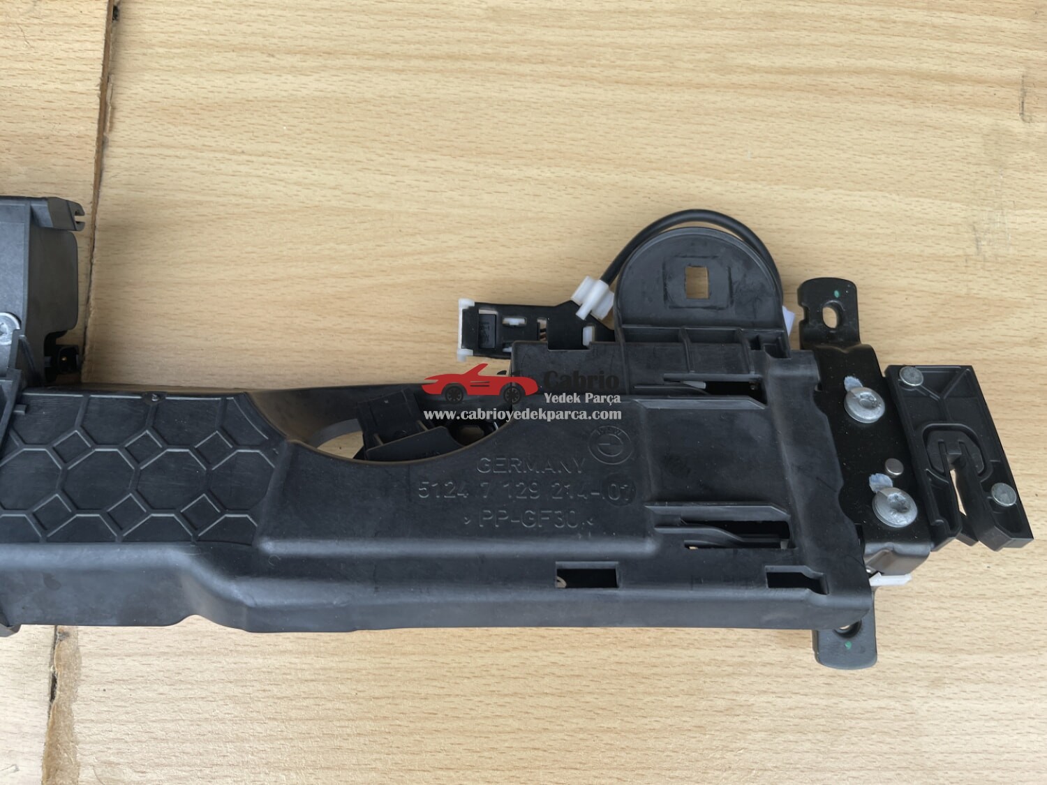 BMW E92 COUPE E93 CABRİO BAGAJ KİLİT ORJİNAL ÇIKMA TEMİZ