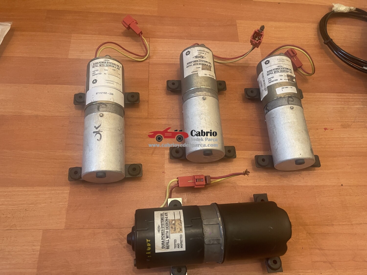 FORD MUSTANG CABRİO UYUMLU TENTE MOTORU ÇIKMA ORJİNAL TEMİZ 