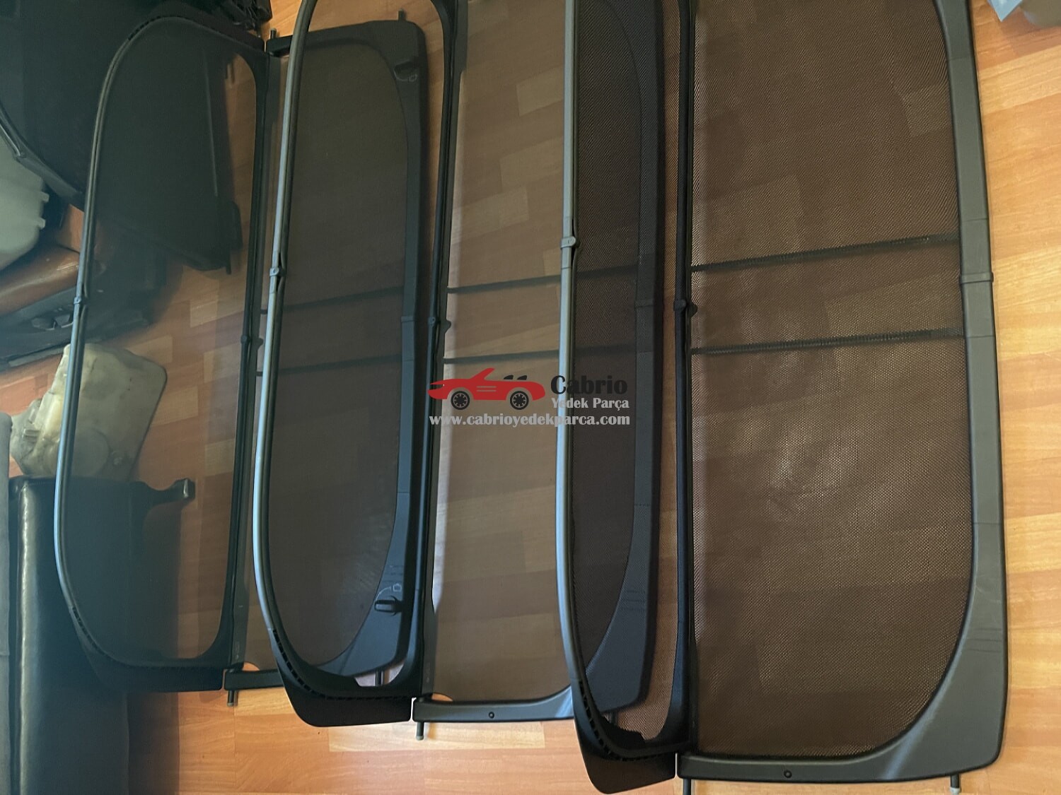 BMW 4 KASA F33 F83 ORJİNAL 7305159 CABRİO UYUMLU SİNEKLİK RÜZGARLIK ÇIKMA ÇANTALI TEMİZ SIFIR 1100 EURO CİVARINDA YAN SANAYİ ÇÖPLERLE KARŞILAŞTIRMAYIN 