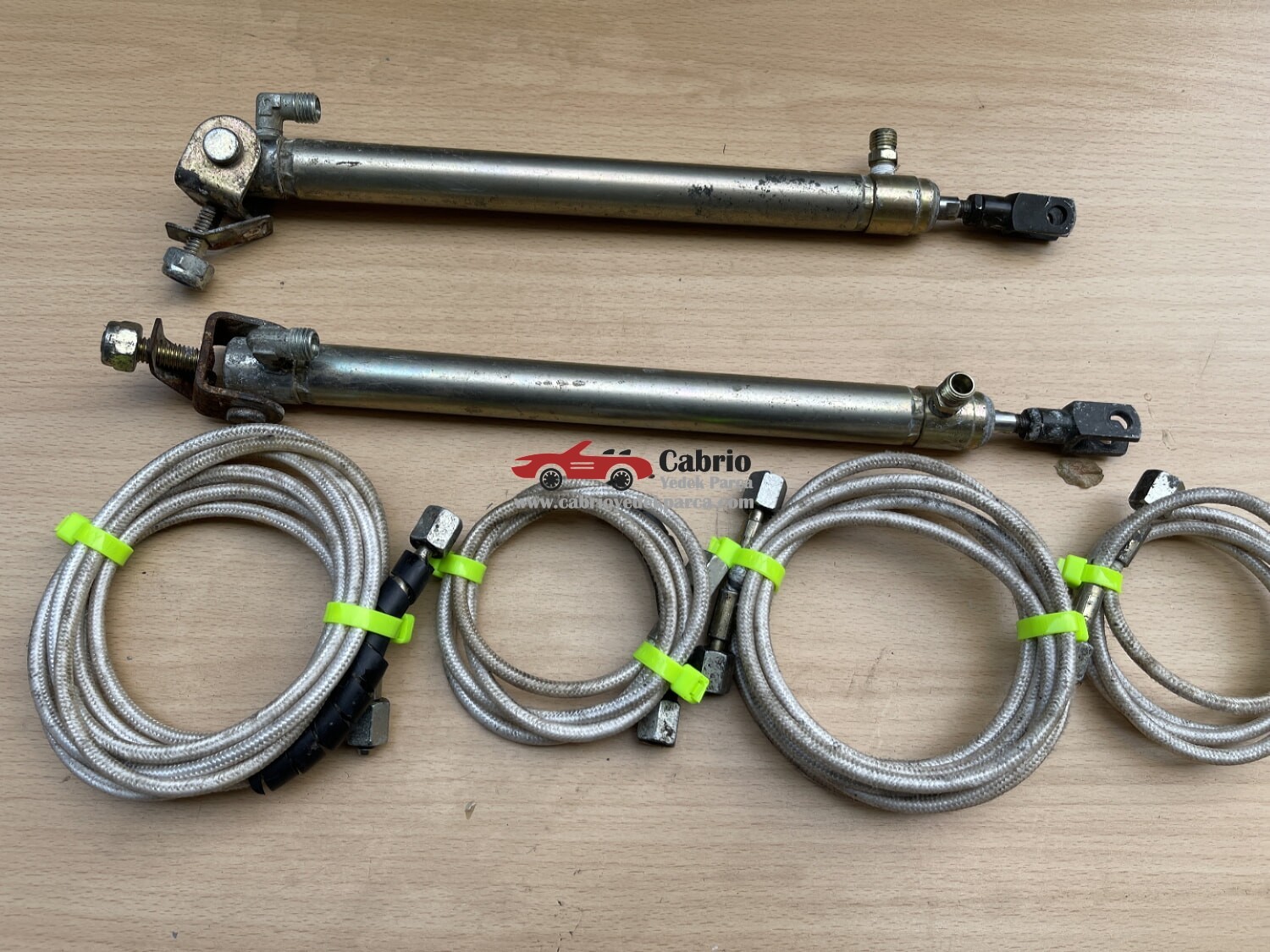 ROVER 214İ 216İ CABRİO UYUMLU TENTE HİDROLİK AMORTİSÖRÜ ORJİNAL ÇIKMA TEMİZ 