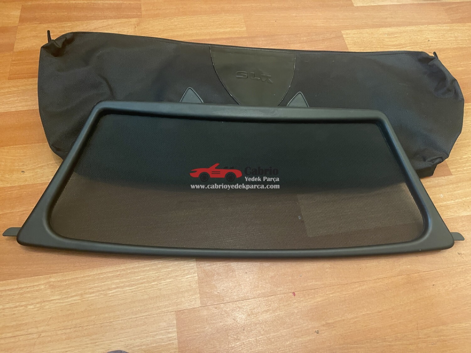 MERCEDES SLK SLC W172 CABRİO UYUMLU ORJİNAL SİNEKLİK RÜZGARLIK ÇANTASIYLA BİRLİKTE ÇIKMA TEMİZ
