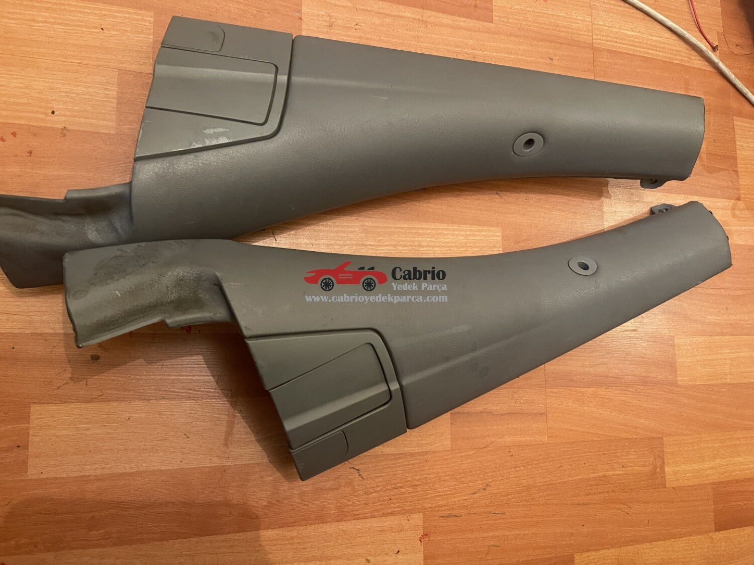 BMW E46 CABRİO UYUMLU GRİ FLAP (TENTE KAPAĞI) SAĞ SOL ORJINAL ÜST BAKALİT BERABER 