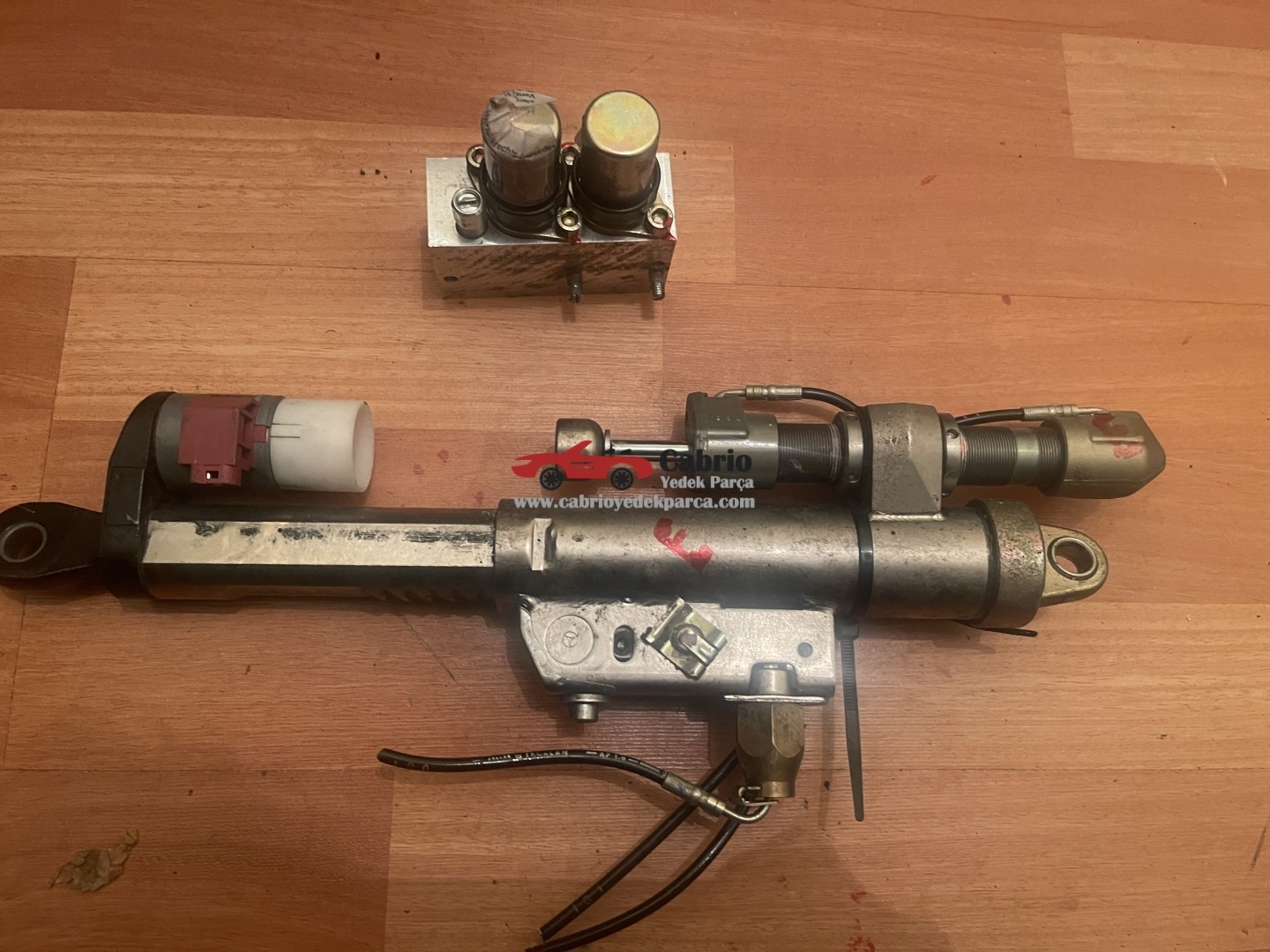 MERCEDES SL R129 CABRİO UYUMLU ROLBAR TAKLA BAR AMERTİSÖR ORJİNAL ÇIKMA 