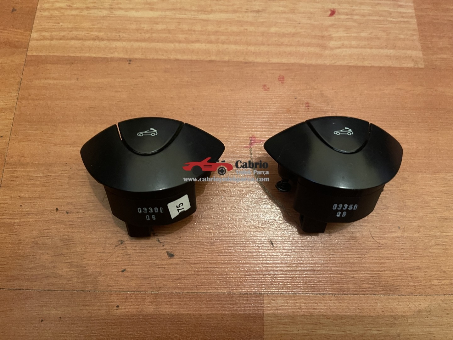 MERCEDES CLK W209 CABRİO A2098203110 UYUMLU TENTE DÜĞMESİ ORJİNAL ÇIKMA TEMİZ 