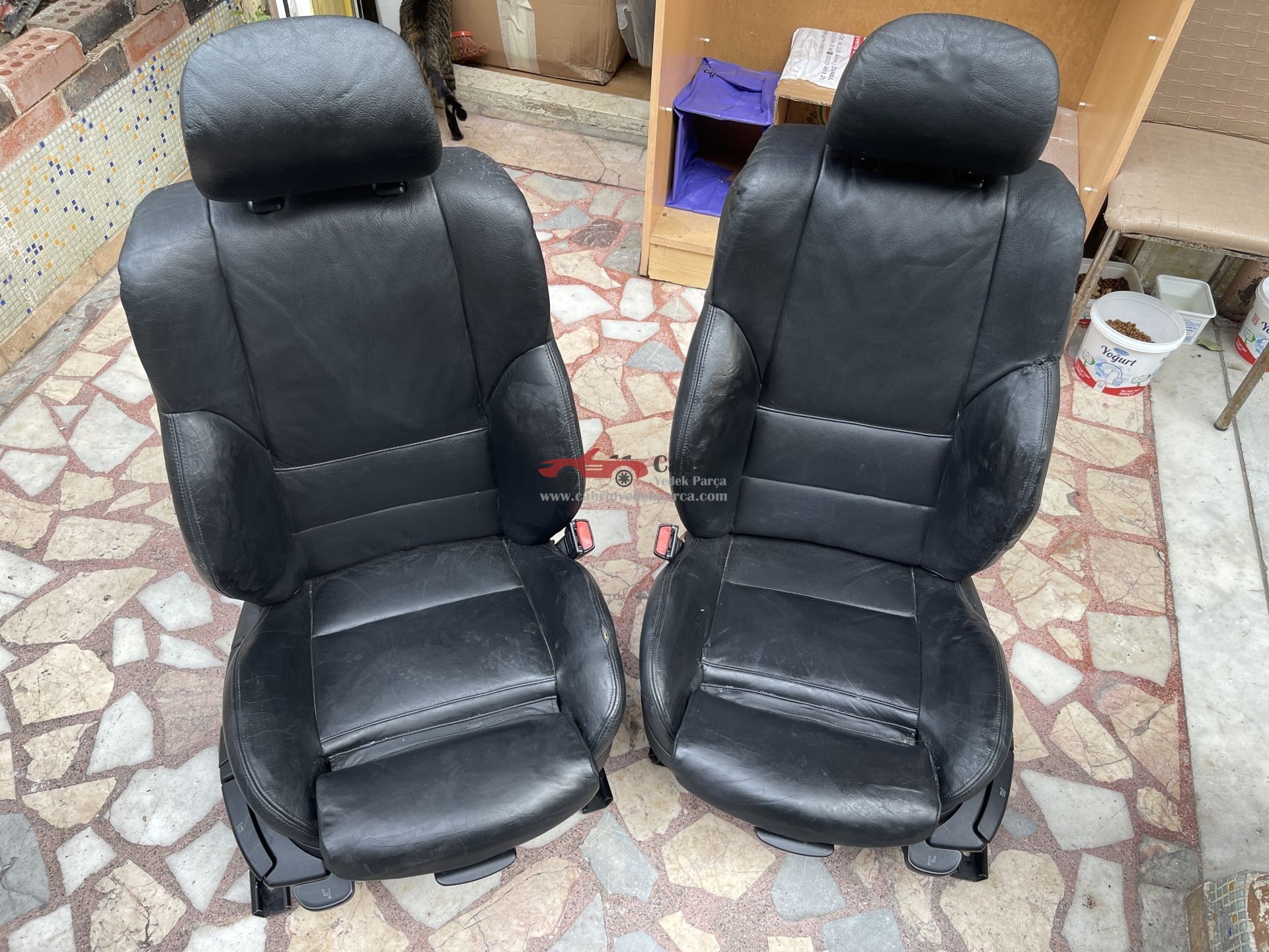 BMW E46 SEDAN 4 KAPI UYUMLU RECARO ISITMALI SİYAH DERİ SAĞ SOL ORJİNAL TEMİZ KOLTUK ÇIKMA