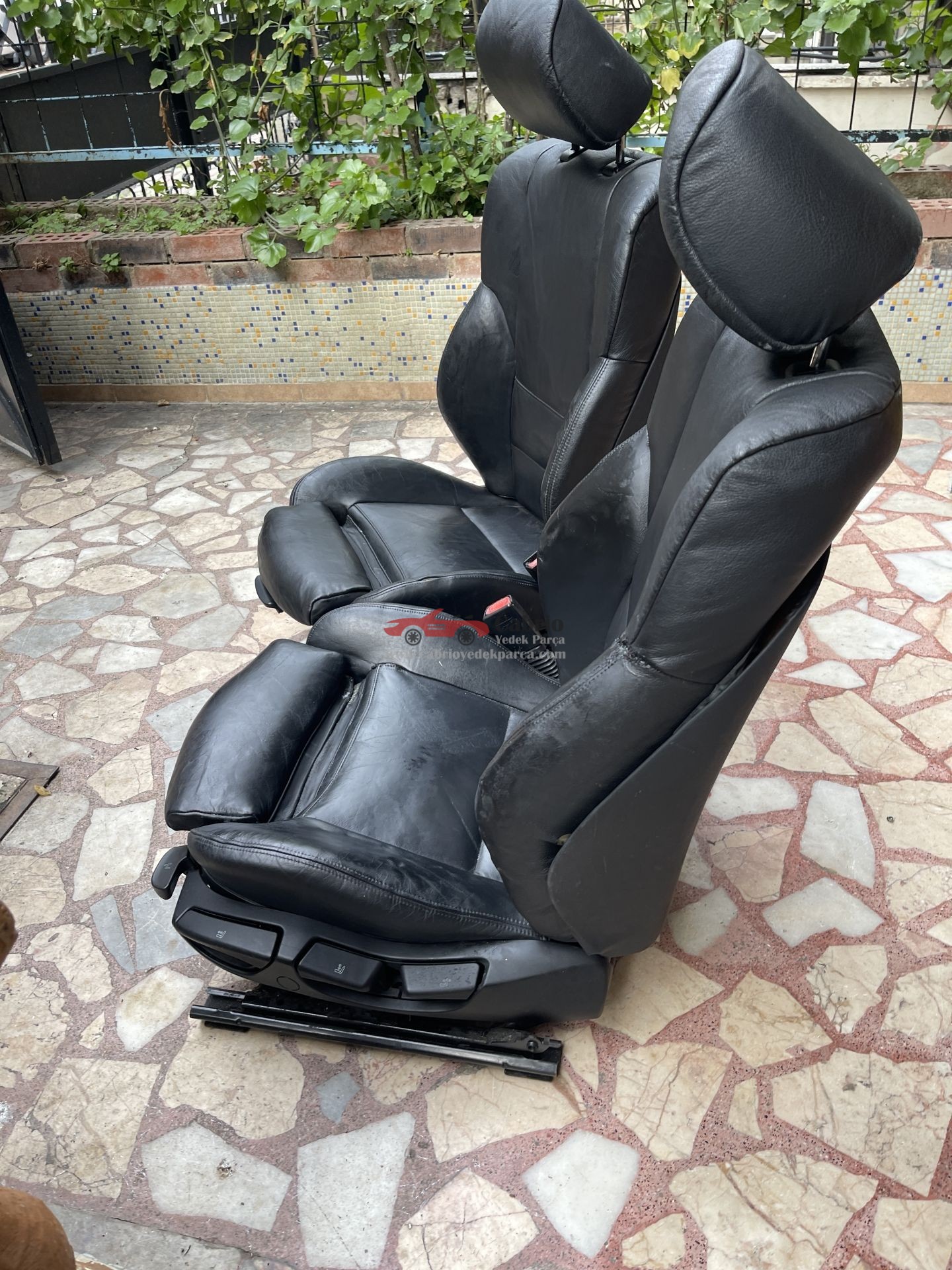 BMW E46 SEDAN 4 KAPI UYUMLU RECARO ISITMALI SİYAH DERİ SAĞ SOL ORJİNAL TEMİZ KOLTUK ÇIKMA