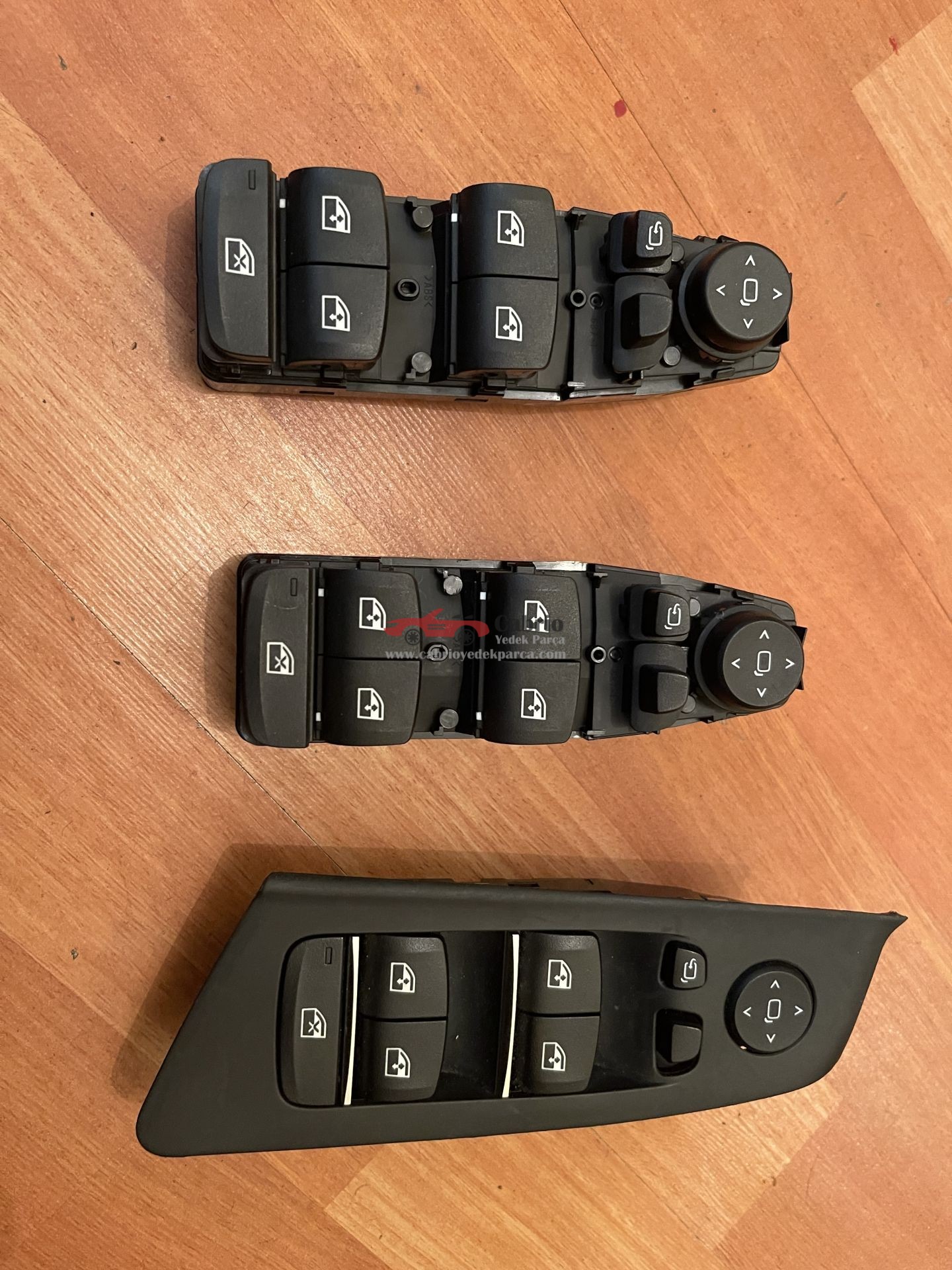 BMW F40 SEDAN F44 ACTİVER TOURER G20 SEDAN G21 TOURİNG G80 M3 SEDAN G81 M3 TOURİNG G26 GRAND COUPE 4 KASA UYUMLU CAM KONTROL DÜĞMESİ AYNA KATLAMALI ORJİNAL ÇIKMA TEMİZ