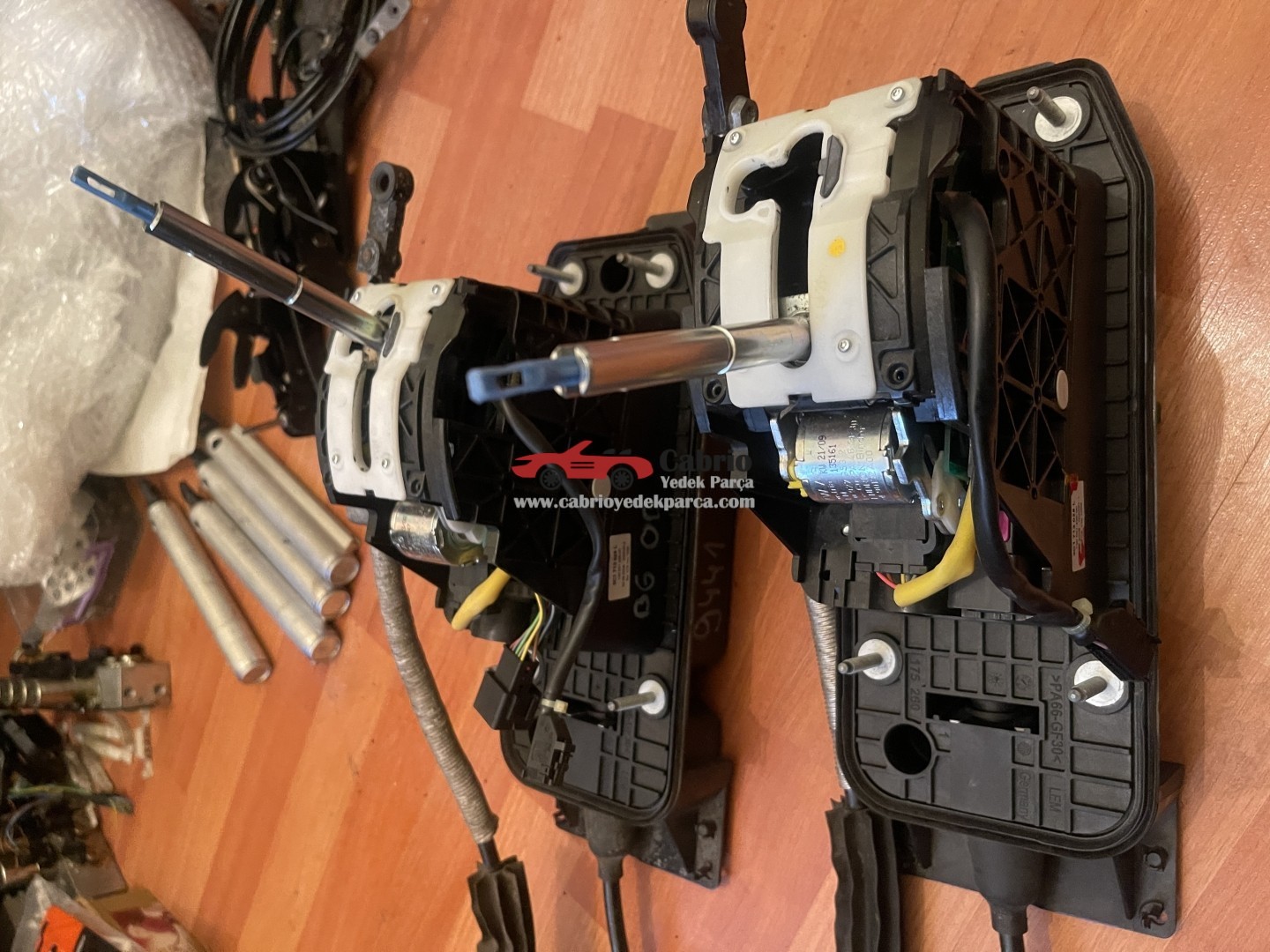 VW PASSAT 3C1713025L OTOMATİK VİTES MEKANİZMASI VİTES BEYİNİ ÇIKMA ORJİNAL TEMİZ