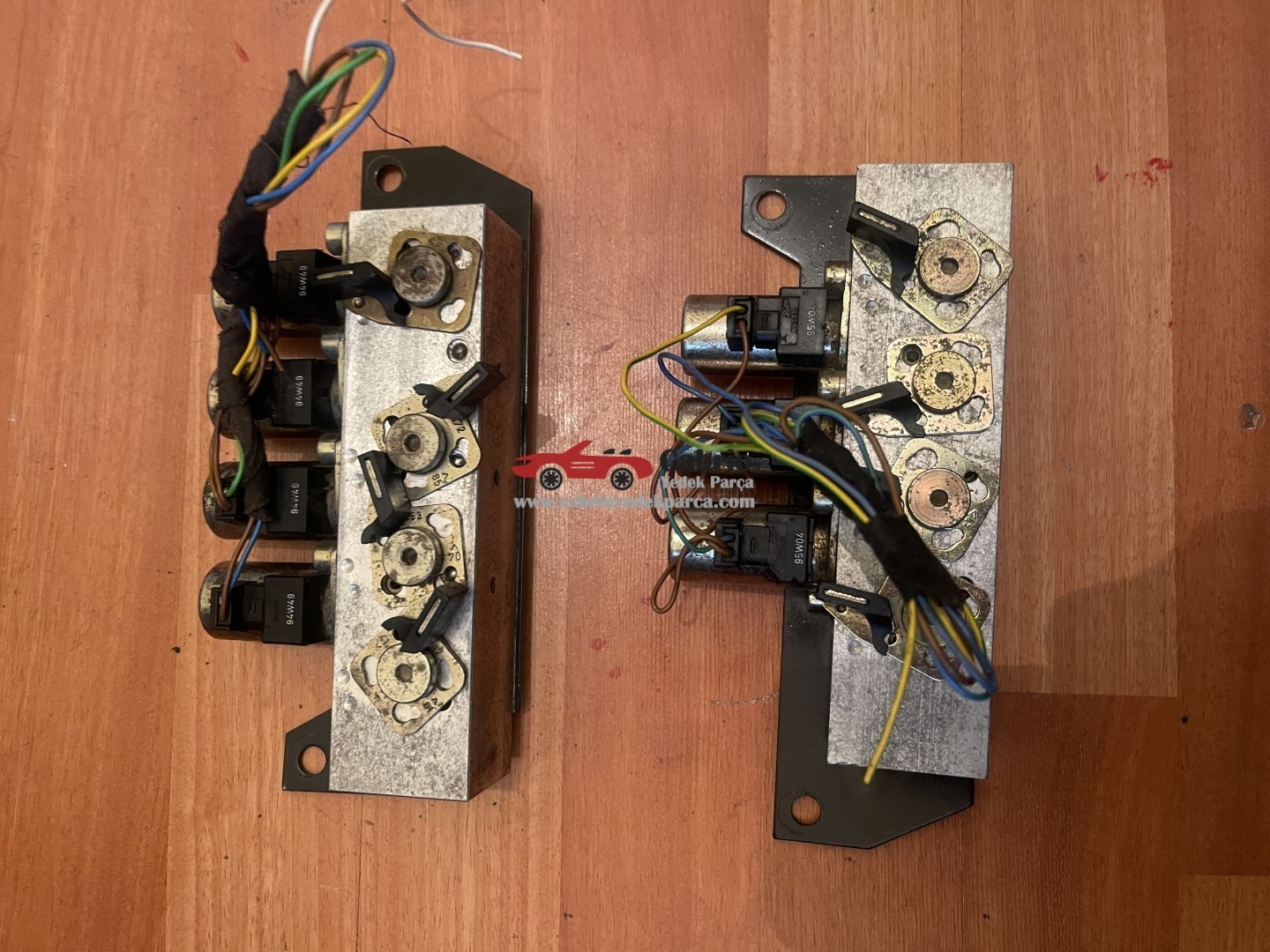 MERCEDES E KLASSE W124 CABRİO UYUMLU TENTE POMPASI TENTE VENTİLİ TENTE BLOK ORJİNAL ÇIKMA 