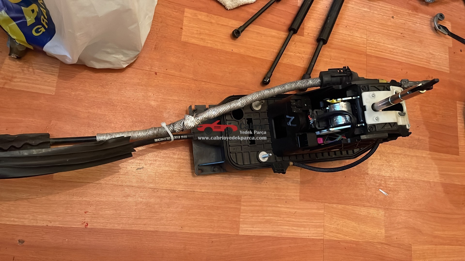 GOLF JETTA BORA SEAT PASSAT OTOMATİK VİTES MEKANİZMASI VİTES BEYİNİ 1K1713025N ÇIKMA ORJİNAL TEMİZ