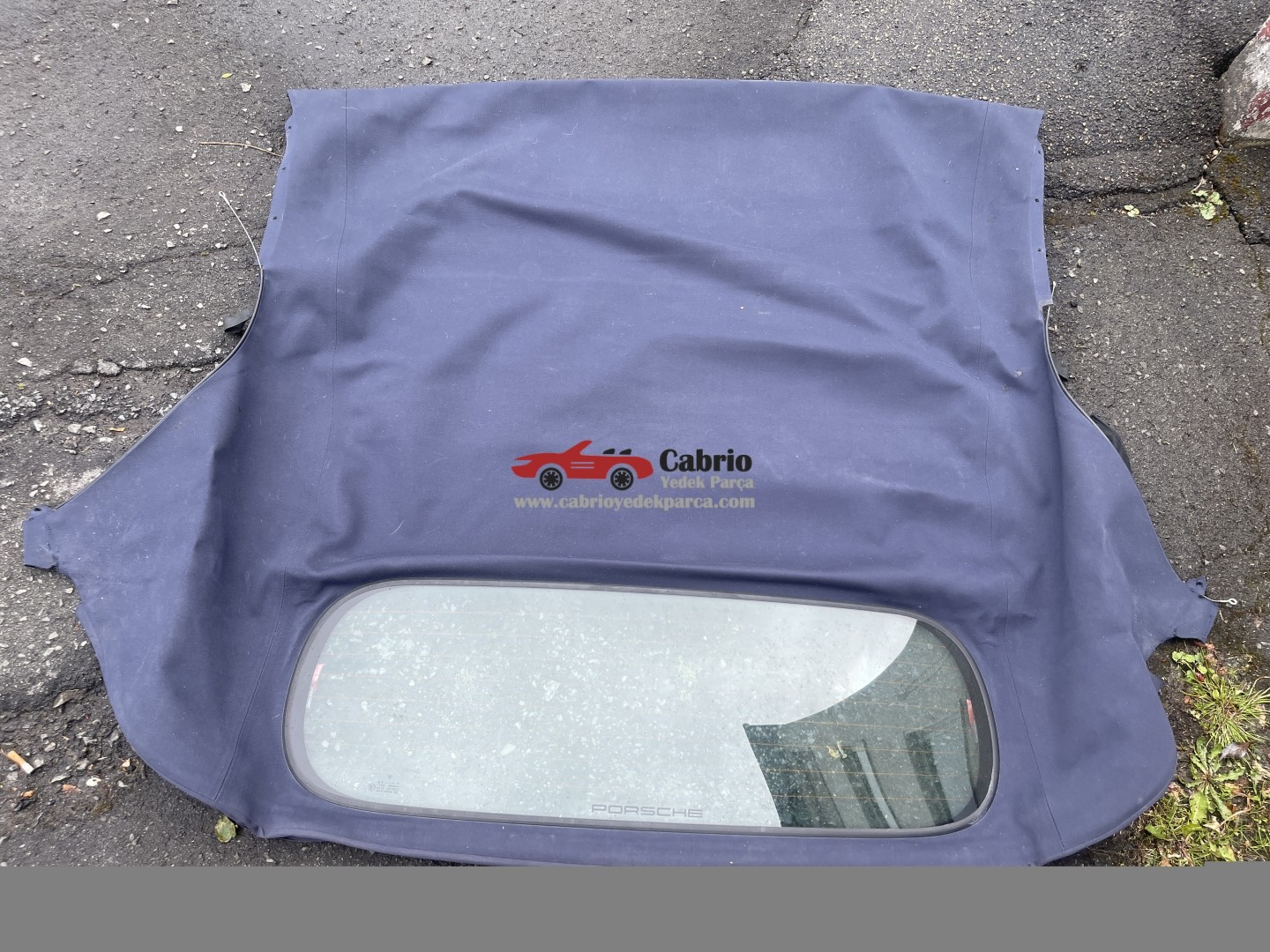 PORSCHE BOXSTER CABRİO 986 UYUMLU MAVİ TENTE ORJİNAL ÇIKMA TEMİZ HATASIZ ARKA CAM MODEL 