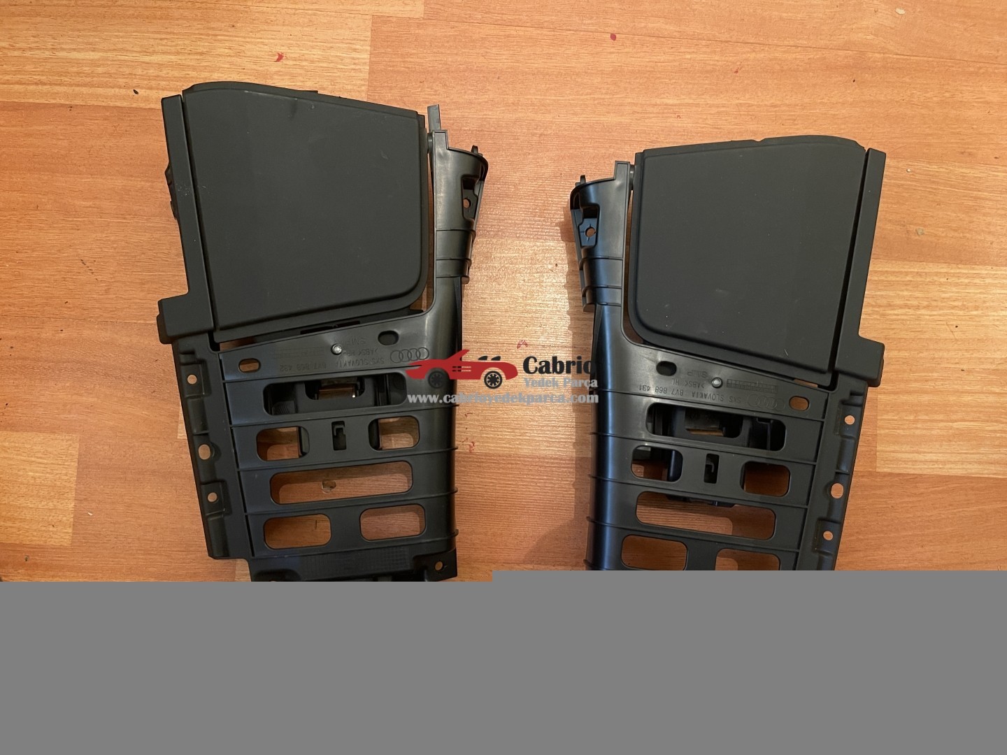 AUDİ A3 8V YENİ MODEL CABRİO UYUMLU ORJİNAL TENTE SAG SOL FLAP ÇIKMA TEMİZ