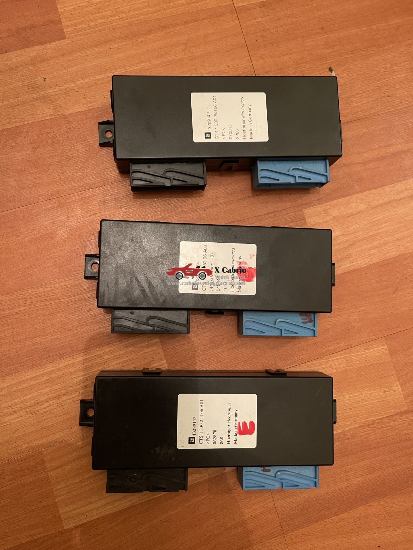 OPEL ASTRA H CABRİO TWİNTOP UYUMLU ORJİNAL HARDTOP TENTE BEYİNİ ÇIKMA TEMİZ